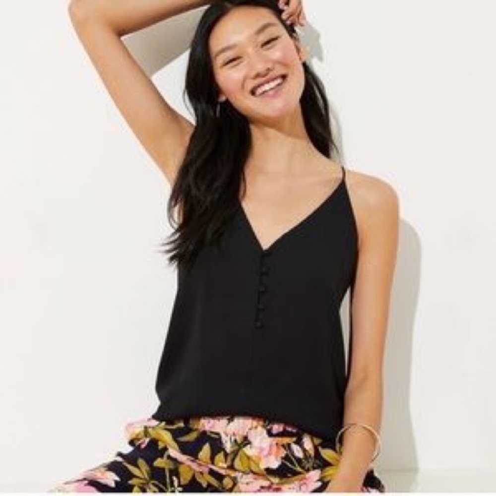 ✨Free with Purchase ✨Loft button front cami - Picture 1 of 4